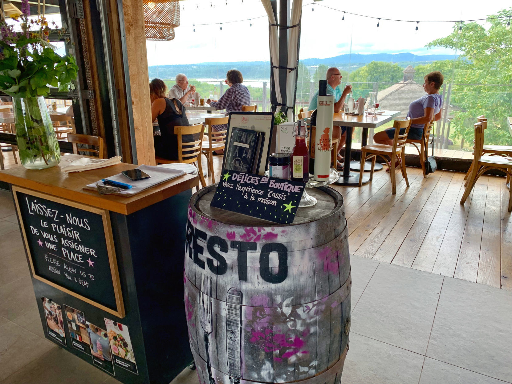 Cassis Monna & Filles restaurant